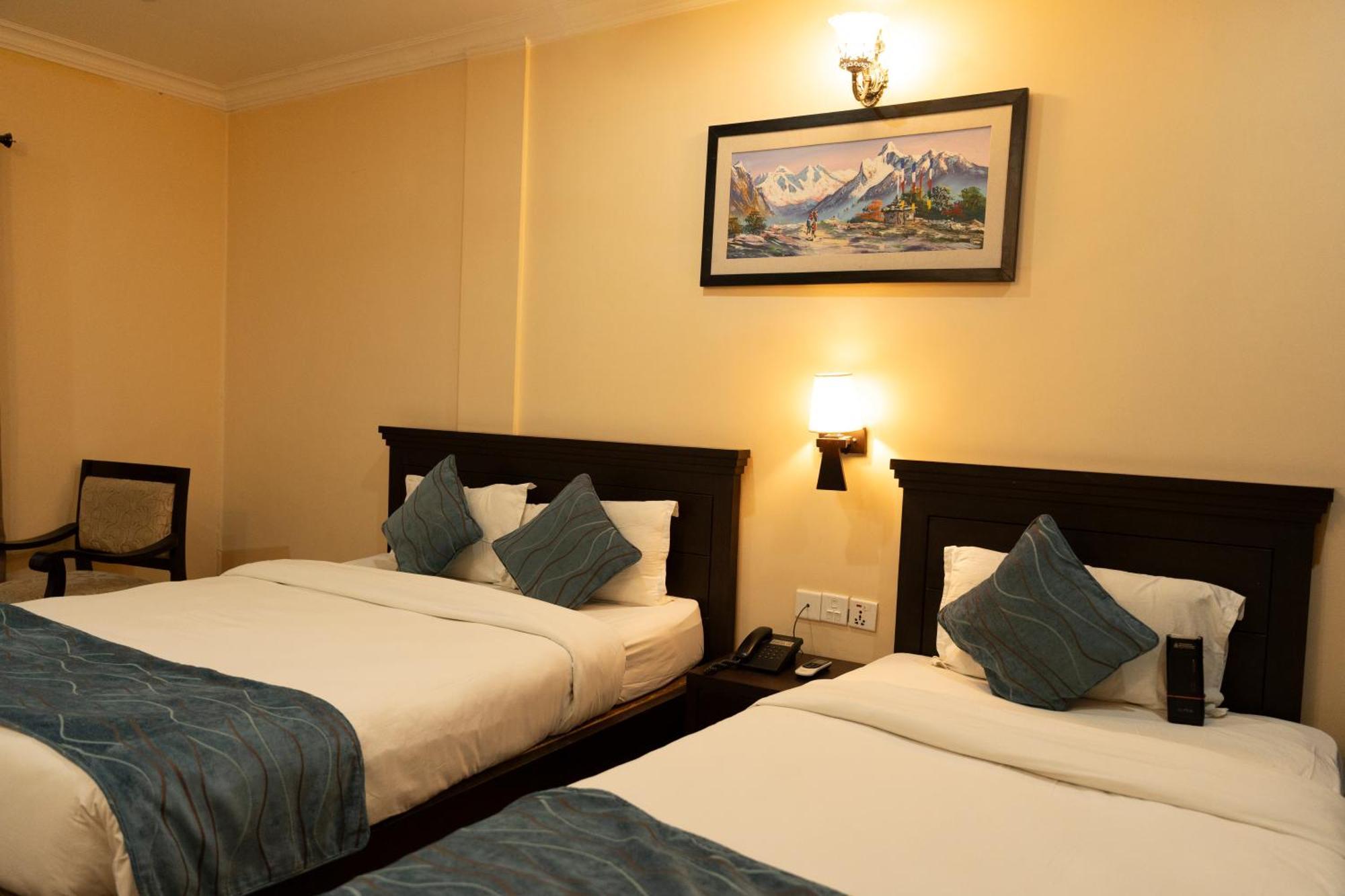 Hotel Maden Inn Itahari Dış mekan fotoğraf