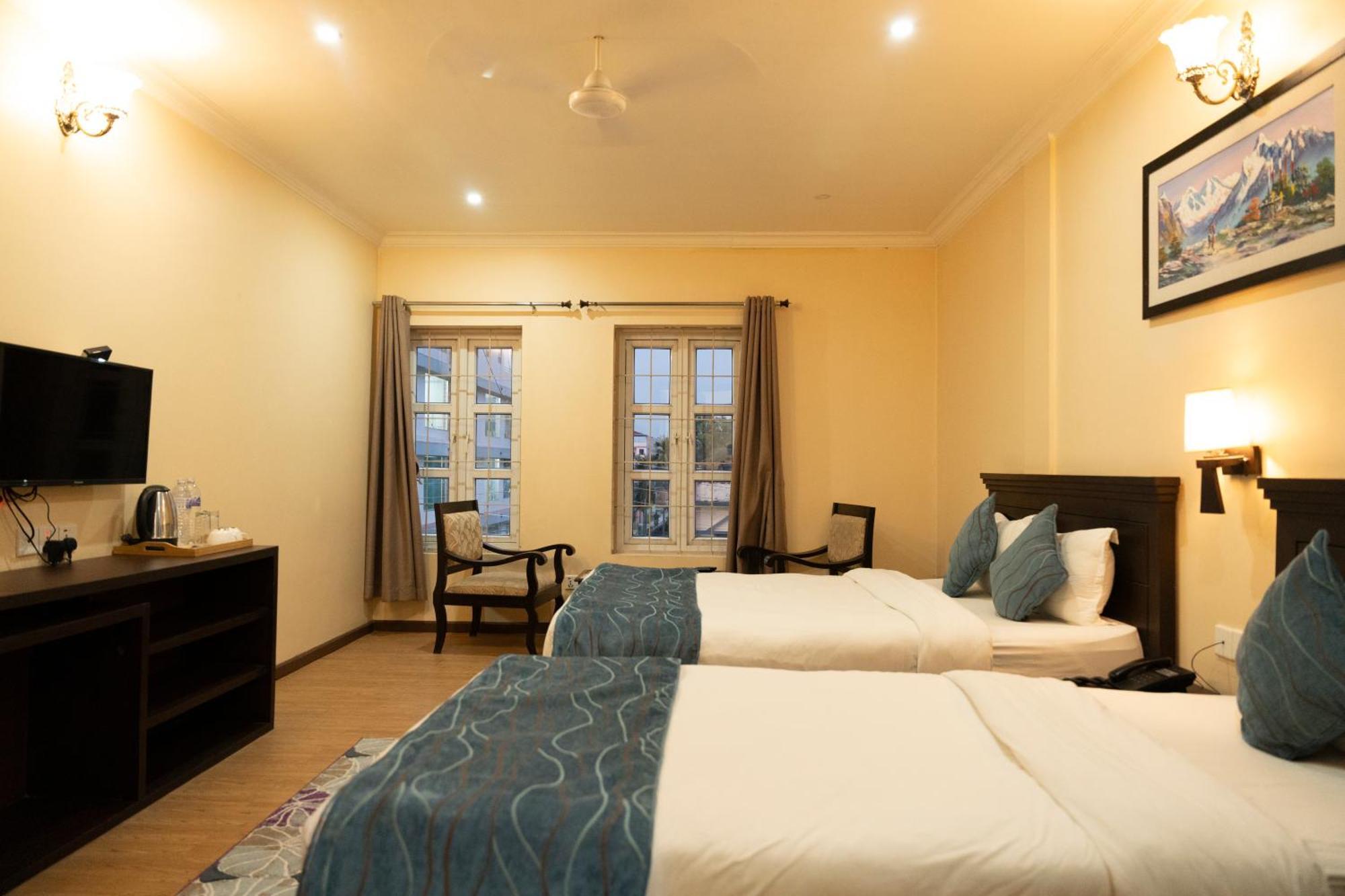 Hotel Maden Inn Itahari Dış mekan fotoğraf