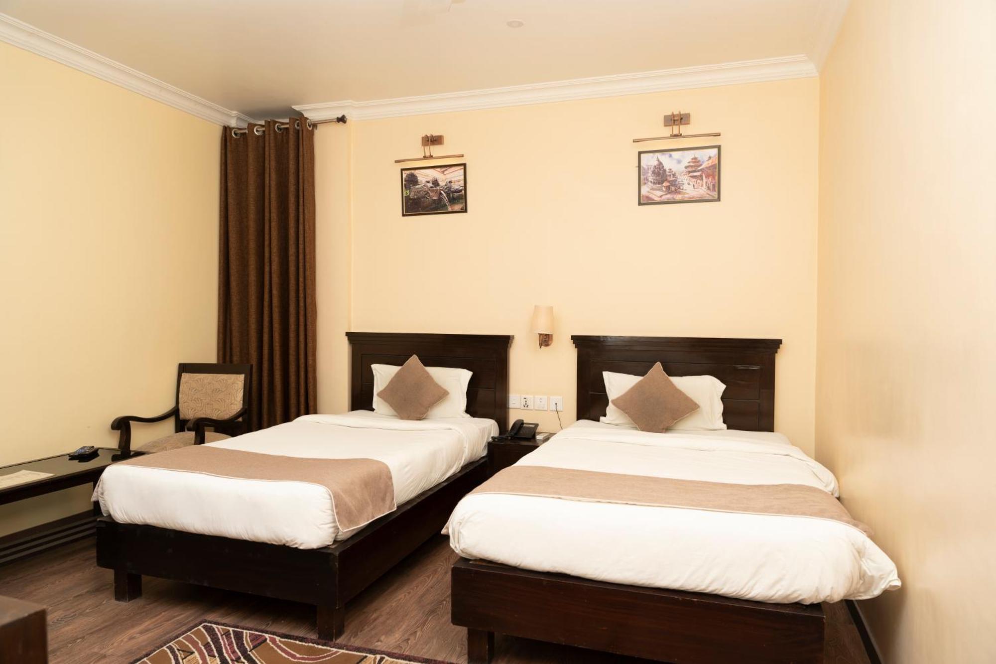 Hotel Maden Inn Itahari Dış mekan fotoğraf