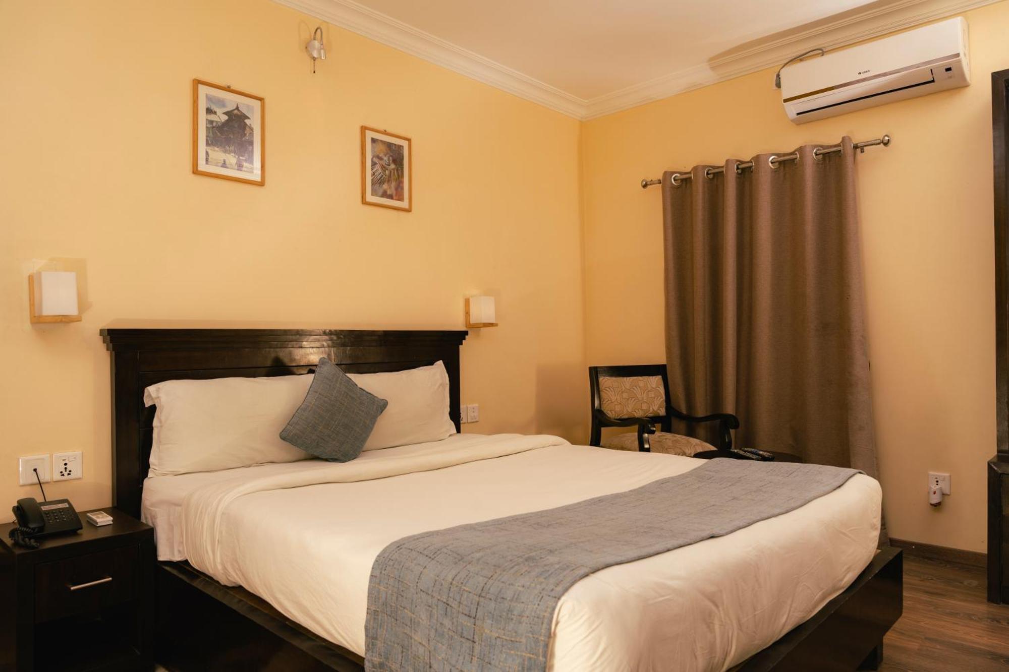 Hotel Maden Inn Itahari Dış mekan fotoğraf